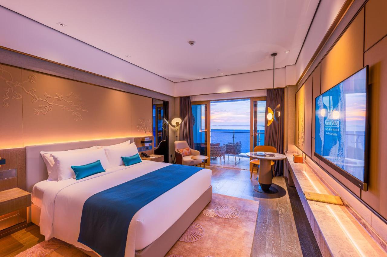 Howard Johnson Plaza By Wyndham Blue Bay Sihanoukville Eksteriør bilde